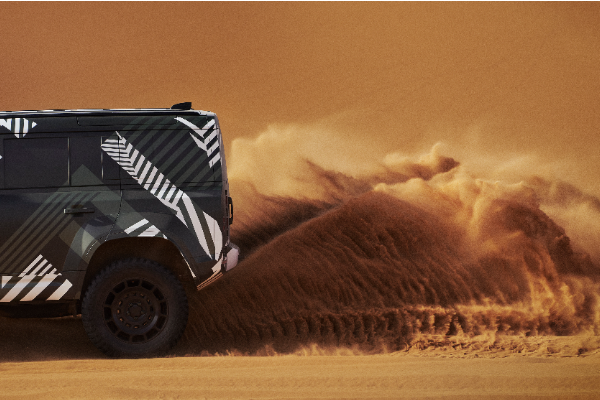 defender_rally_dakar-2-.jpg
