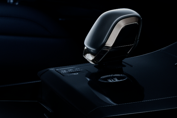 rrs_sv_black_shifter_07.jpg