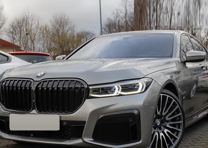 BMW SERIA 7 740D XDRIVE MHEV