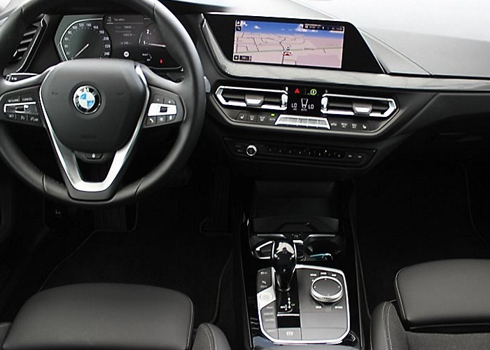 BMW SERIA 2