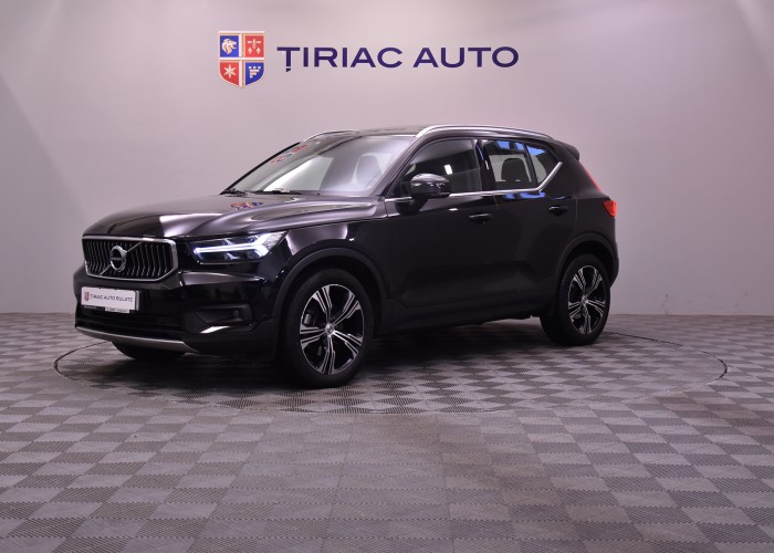 VOLVO XC 40