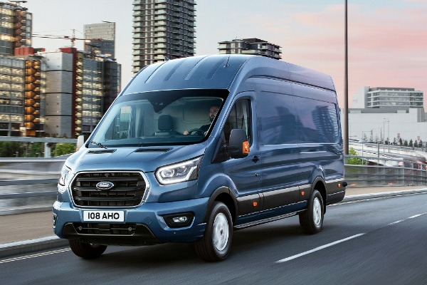 Oferta pers. juridice: Ford Transit Van– rata lunara de 295 € fara TVA prin Programul Rabla