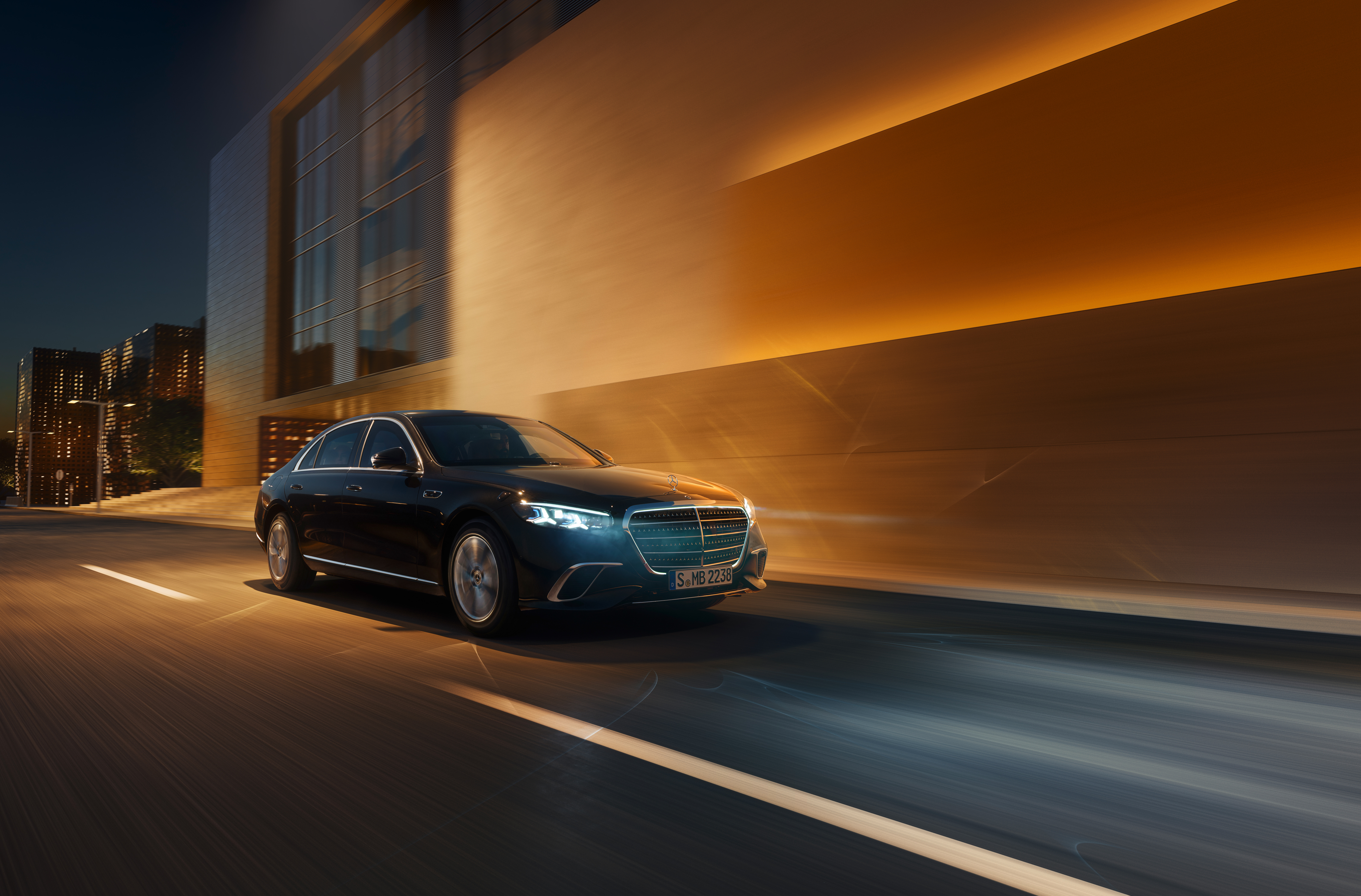 Noua Mercedes-Benz Clasa S 2026 &mdash; eleganță &icirc;n mișcare, disponibil la Țiriac Auto