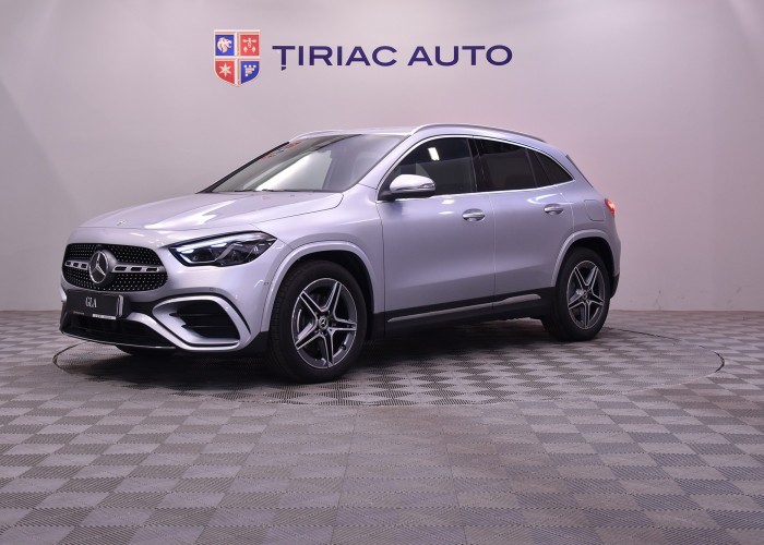 MERCEDES-BENZ GLA 220 4MATIC