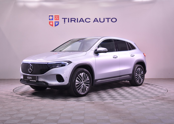 MERCEDES-BENZ EQA 250