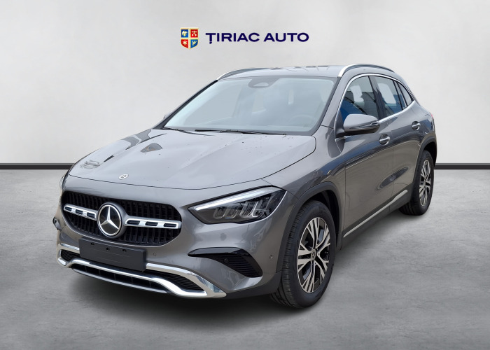 MERCEDES-BENZ GLA 180