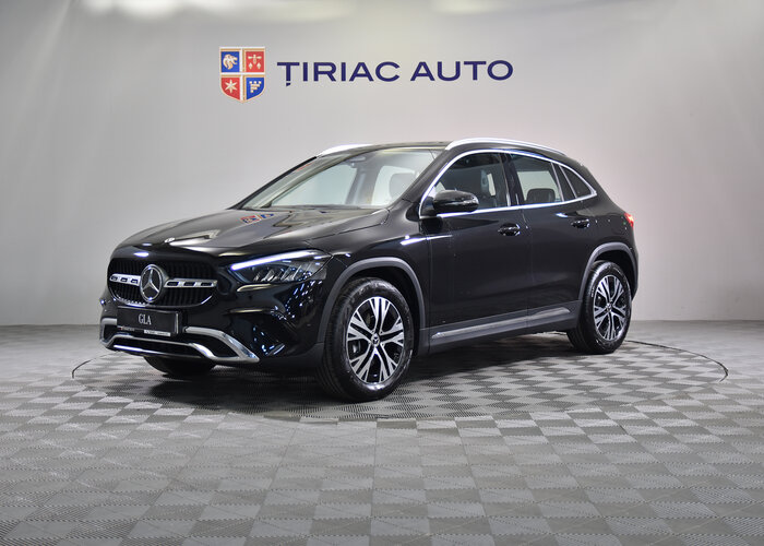 MERCEDES-BENZ GLA 180