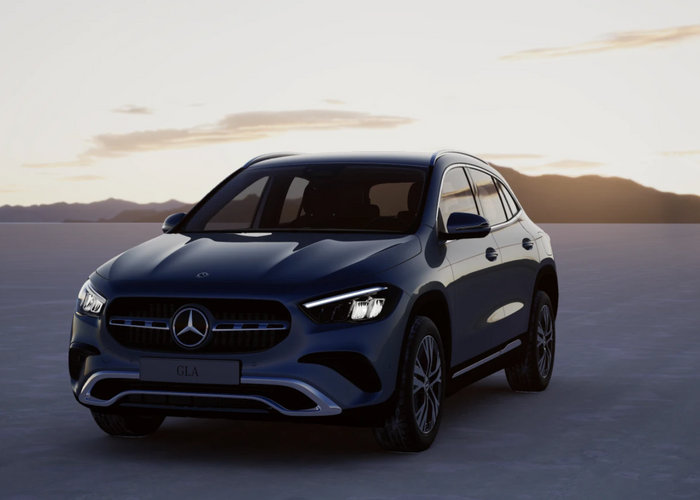 MERCEDES-BENZ GLA 180
