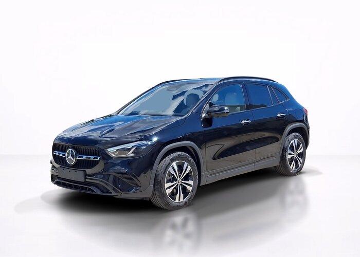 MERCEDES-BENZ GLA 220 4MATIC