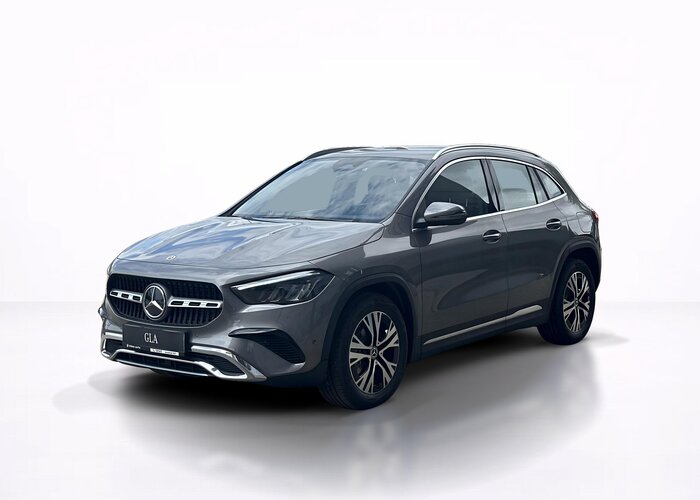MERCEDES-BENZ GLA 180