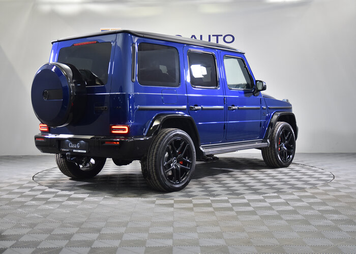 MERCEDES-BENZ G