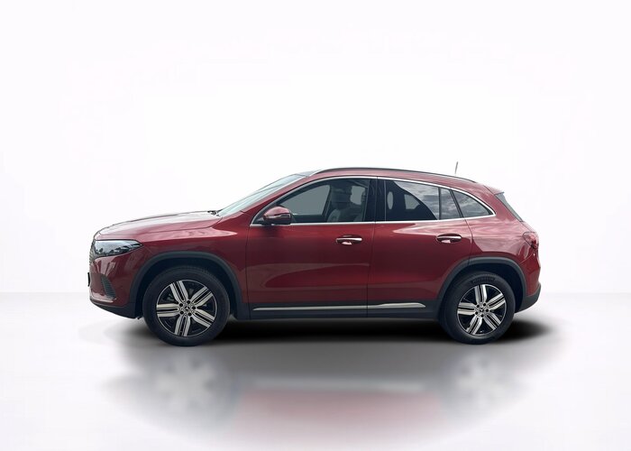 MERCEDES-BENZ EQA