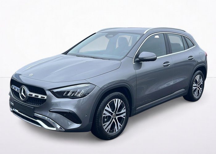 MERCEDES-BENZ GLA Standard