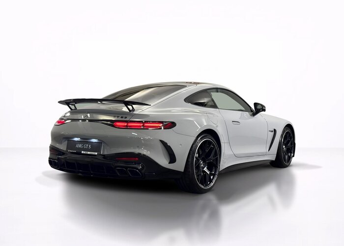 MERCEDES-BENZ GT 63 AMG 4MATIC+