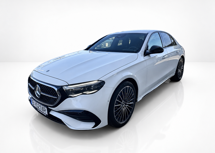 MERCEDES-BENZ E Standard