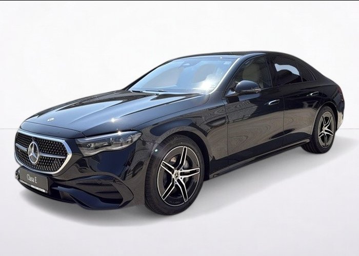 MERCEDES-BENZ E Standard