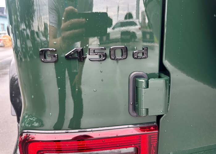 MERCEDES-BENZ G
