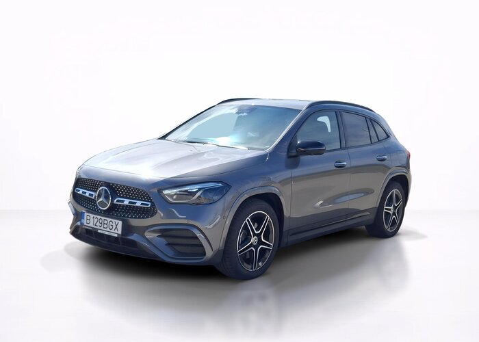 MERCEDES-BENZ GLA Standard