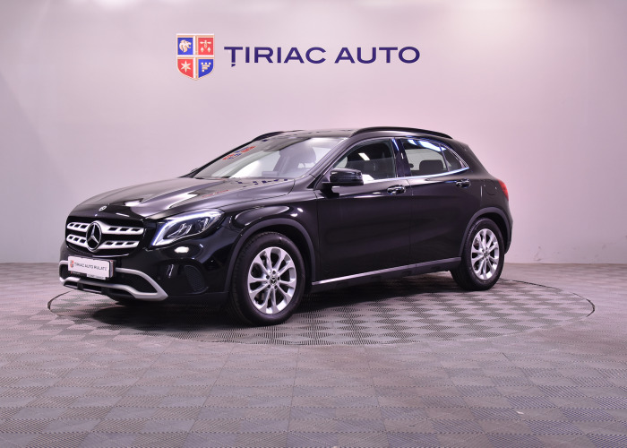 MERCEDES-BENZ MERCEDES BENZ GLA 200 D