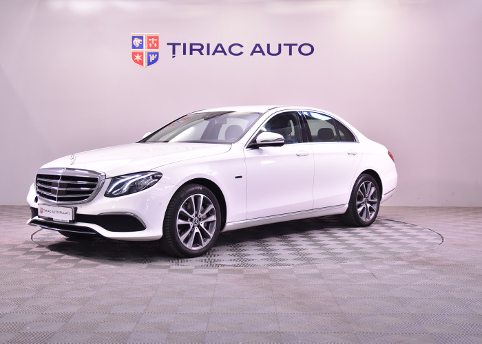 MERCEDES BENZ CLASA E 300