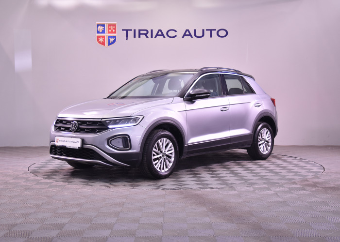 VOLKSWAGEN T-ROC 1.5 L