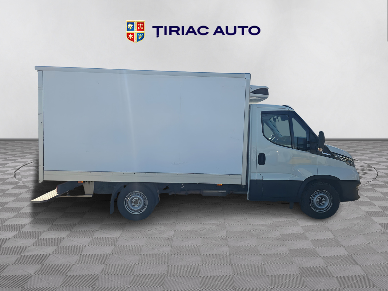 IVECO DAILY 2.3 D