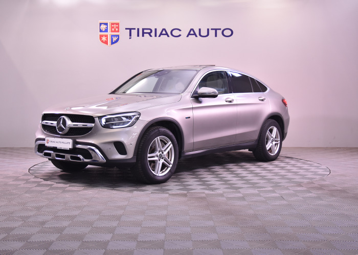 MERCEDES BENZ GLC COUPE 300 DE