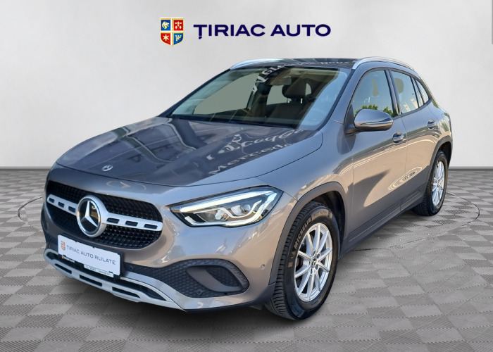 MERCEDES BENZ GLA 180 D