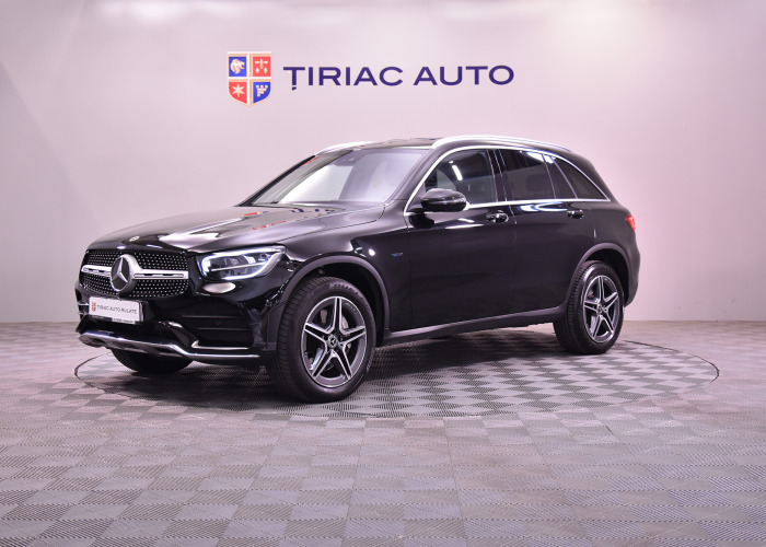MERCEDES BENZ GLC 300 E 4M