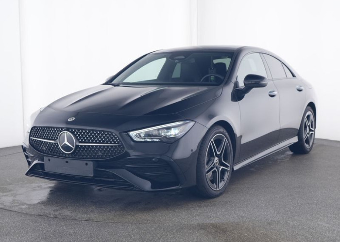MERCEDES BENZ CLA 220 D
