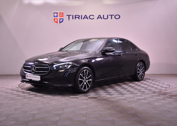 MERCEDES BENZ CLASA E 220D