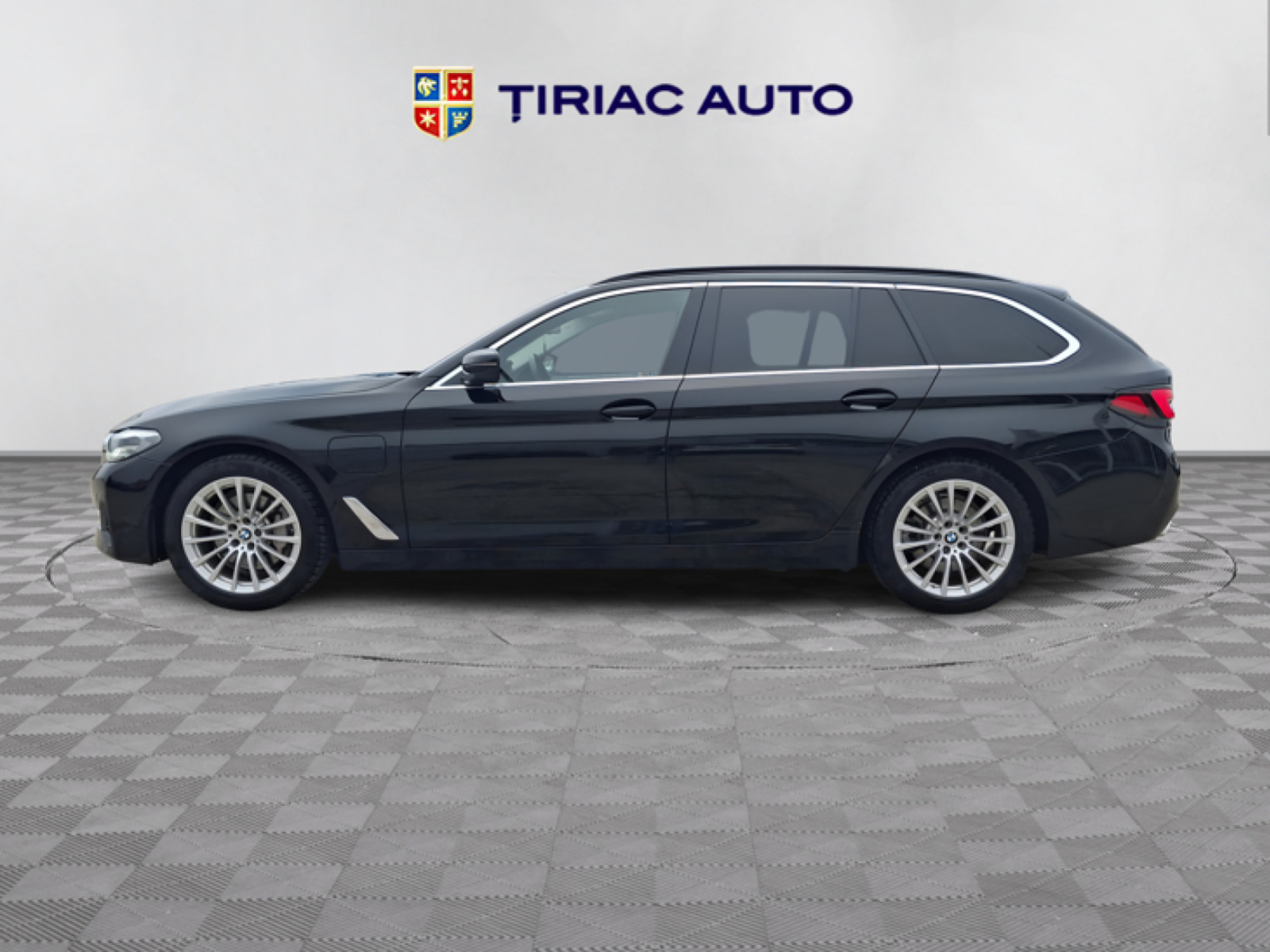 BMW SERIA 5 TOURING