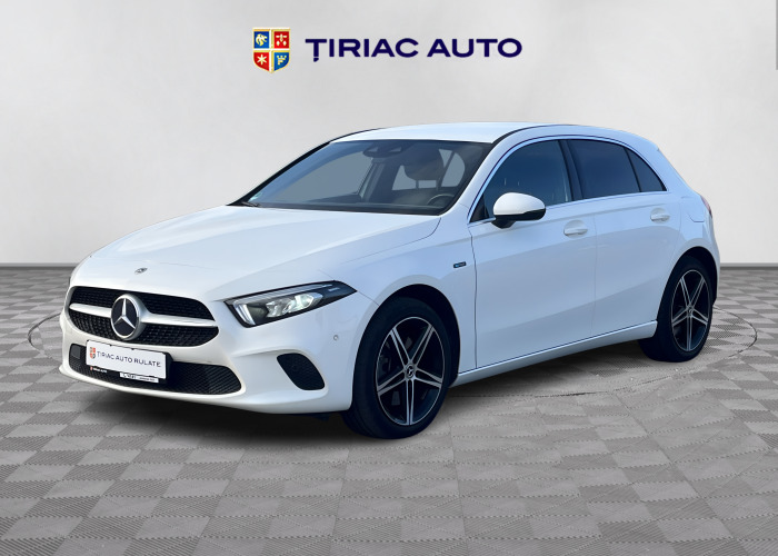 MERCEDES BENZ CLASA A 250E