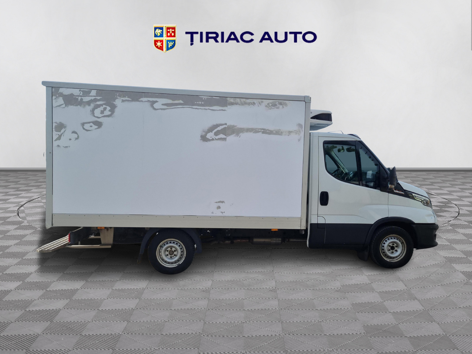 IVECO DAILY 2.3 D