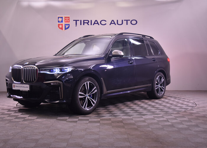 BMW X7 M50