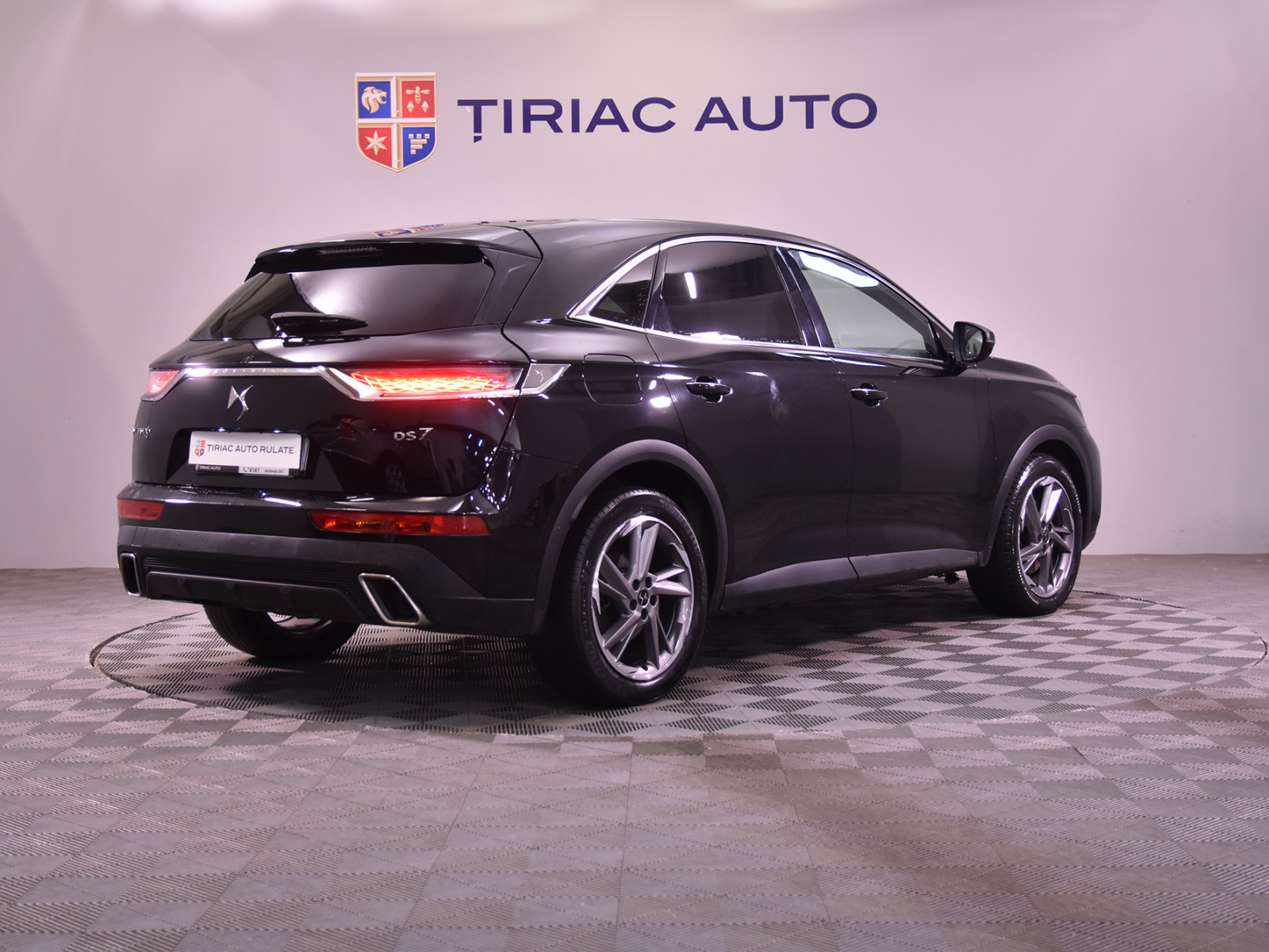 DS DS7 1.6 L