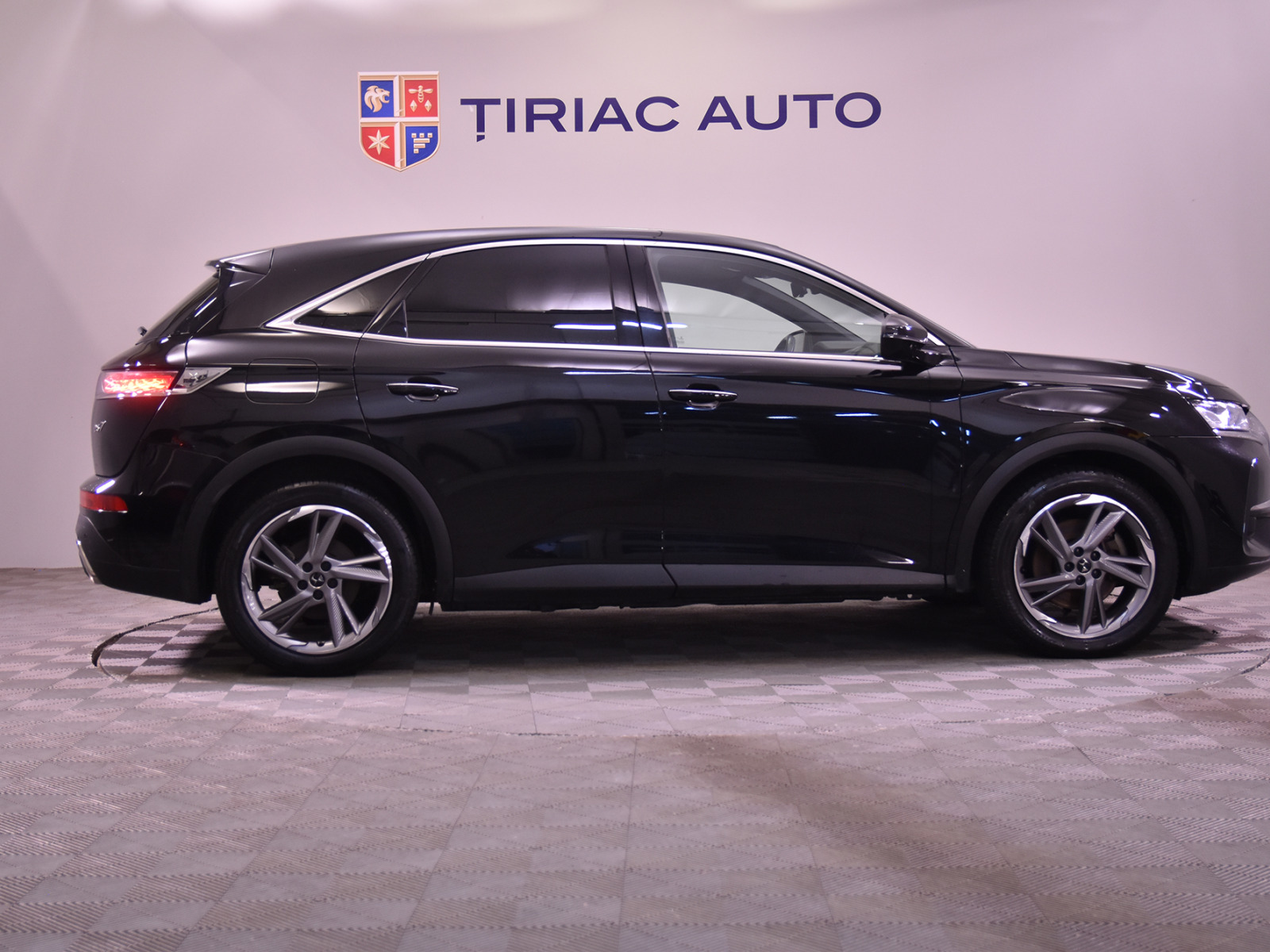 DS DS7 1.6 L