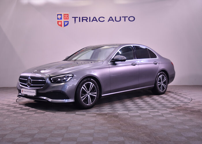 MERCEDES BENZ CLASA E 220 D