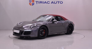 PORSCHE 911 CARRERA 4 GTS