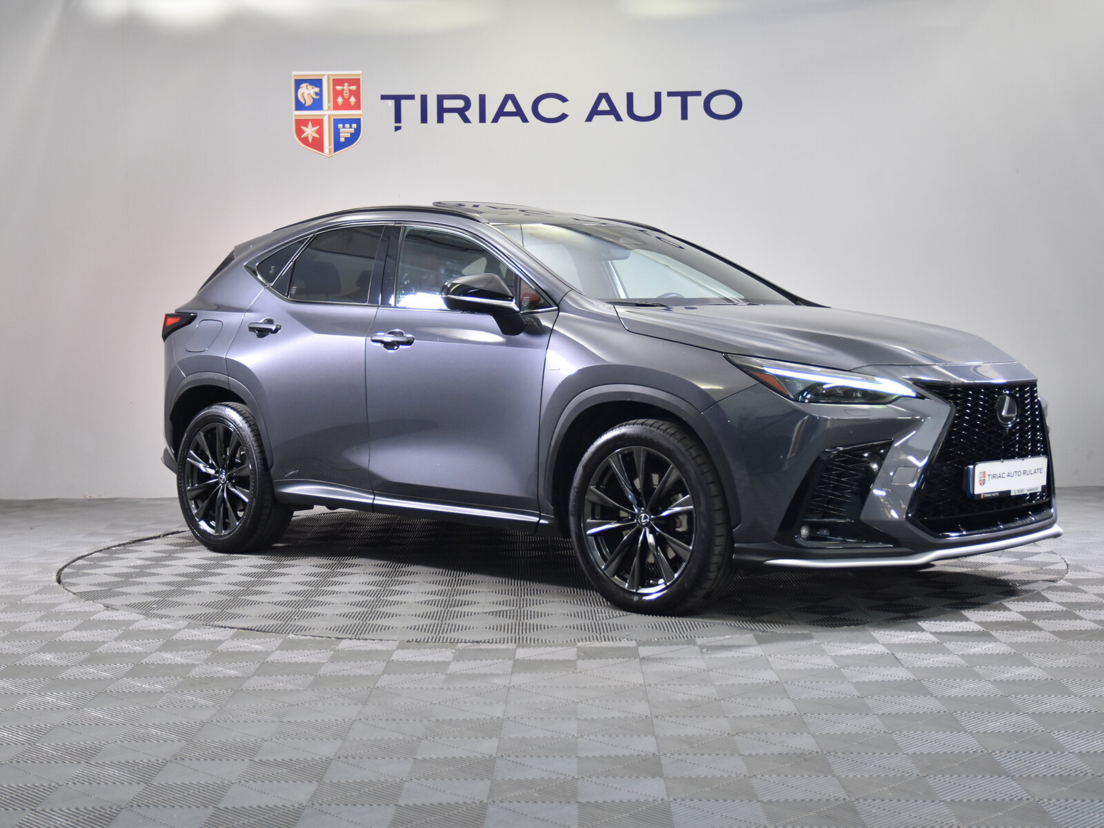 LEXUS NX 450H + 2.5L