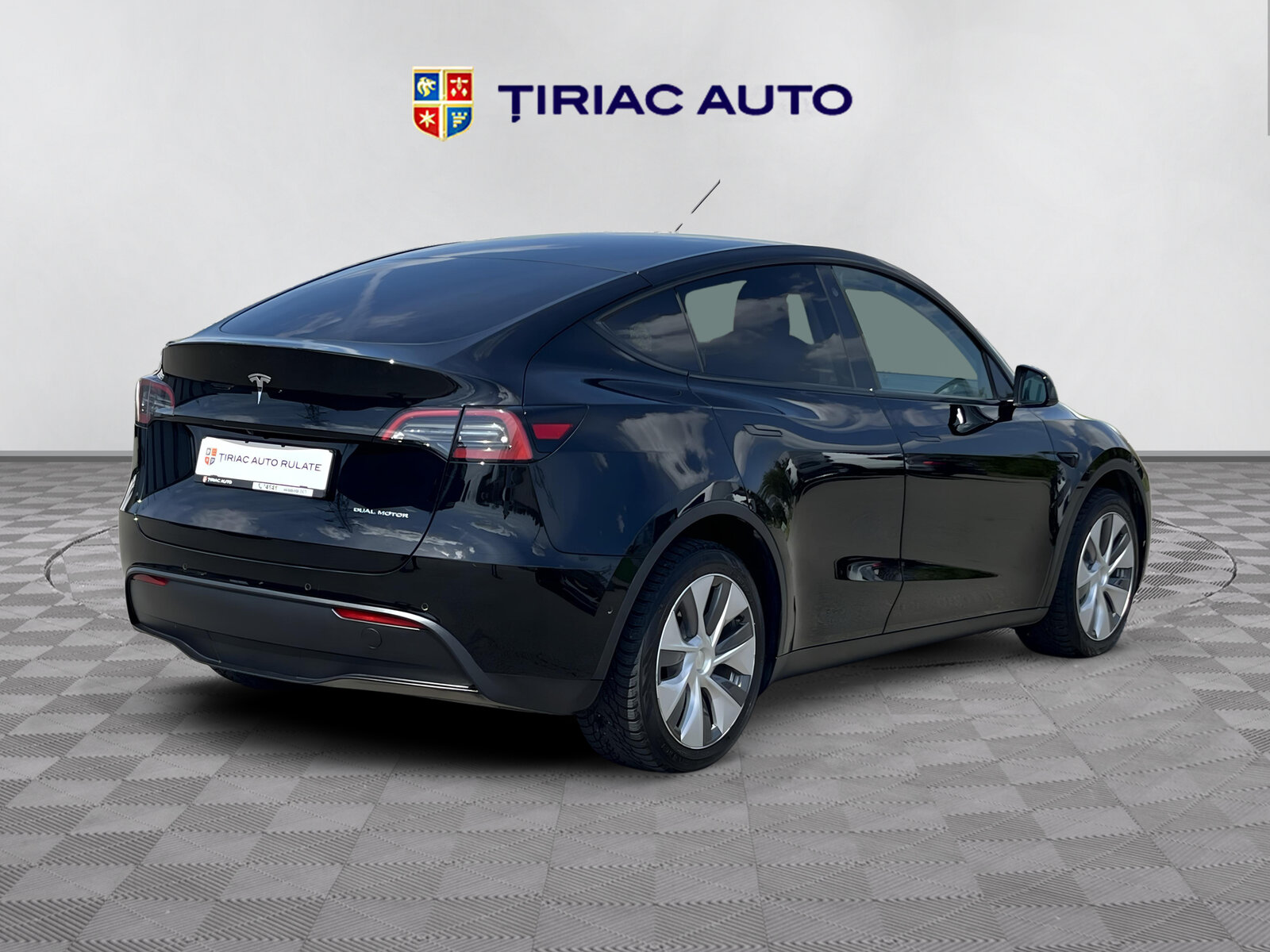 TESLA MODEL Y ELECTRIC
