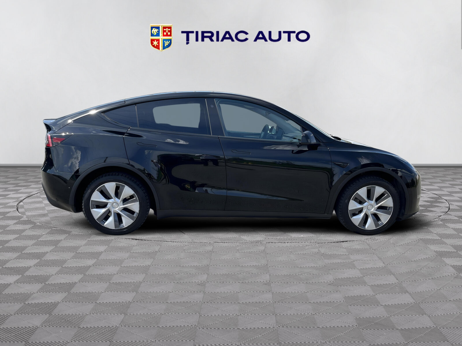 TESLA MODEL Y ELECTRIC