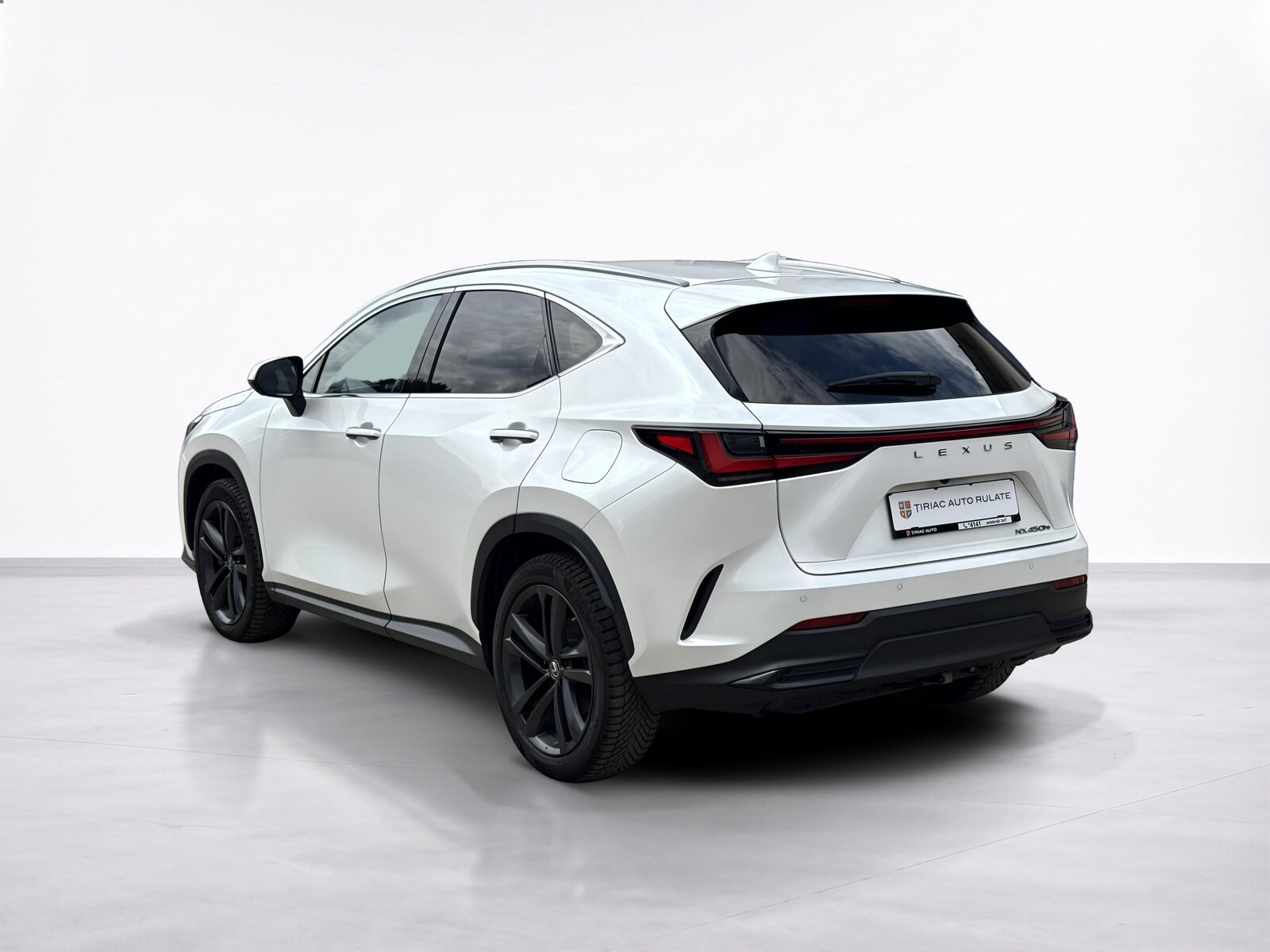 LEXUS NX 450H + 2.5L