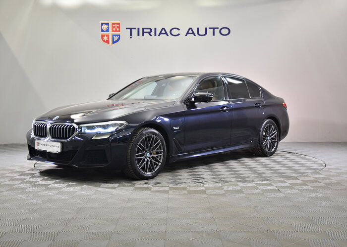 BMW SERIA 5 530E M SPORT