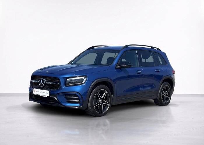 MERCEDES BENZ GLB 250 AMG LINE 4M