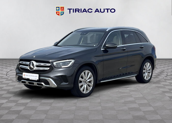 MERCEDES BENZ GLC 220D 4M