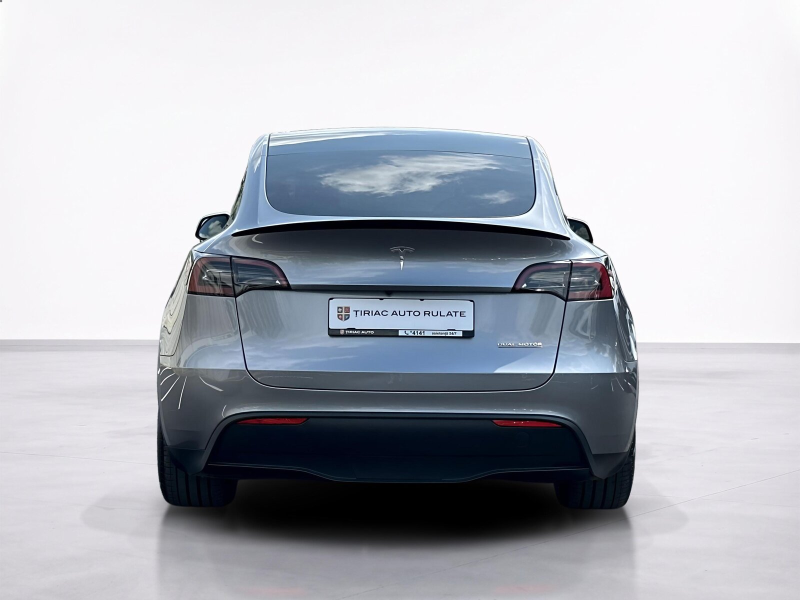 TESLA MODEL Y ELECTRIC