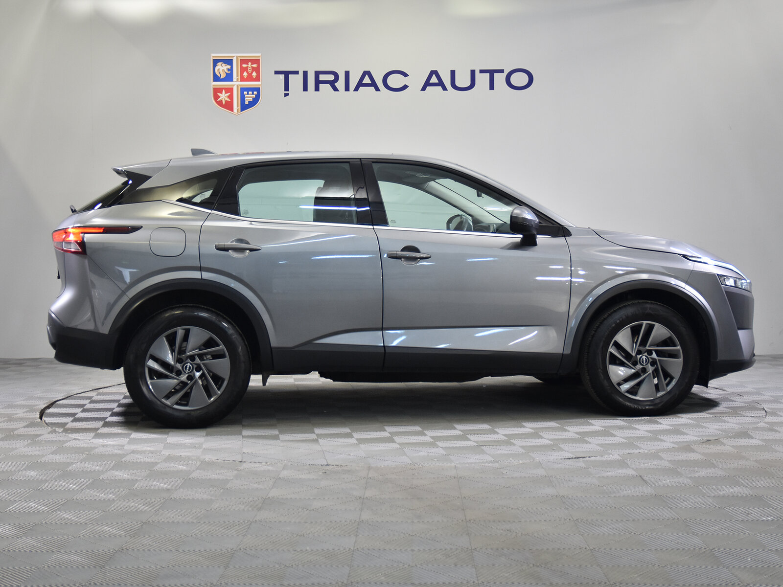 NISSAN QASHQAI 1.3L