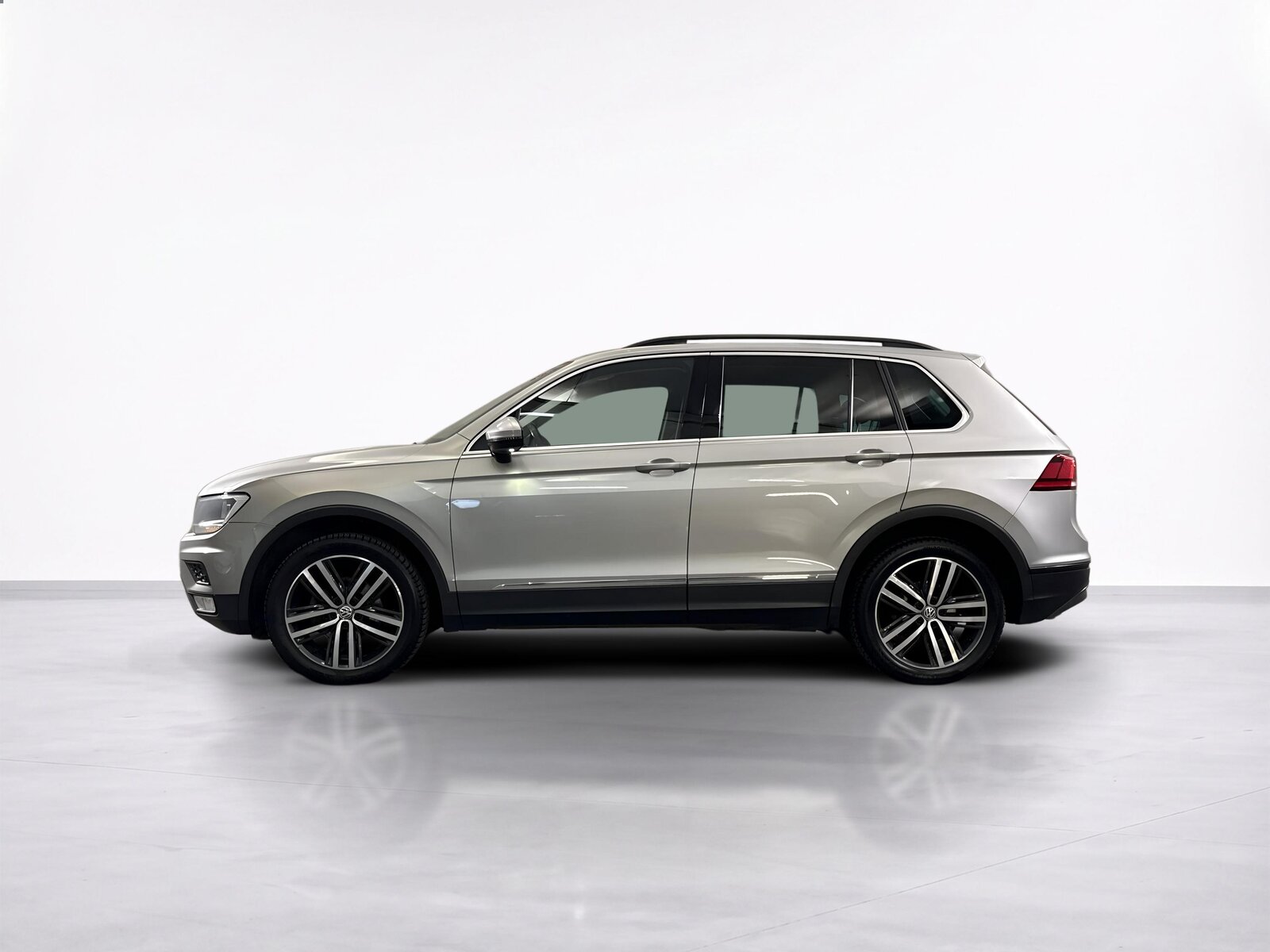 VOLKSWAGEN TIGUAN 2.0D