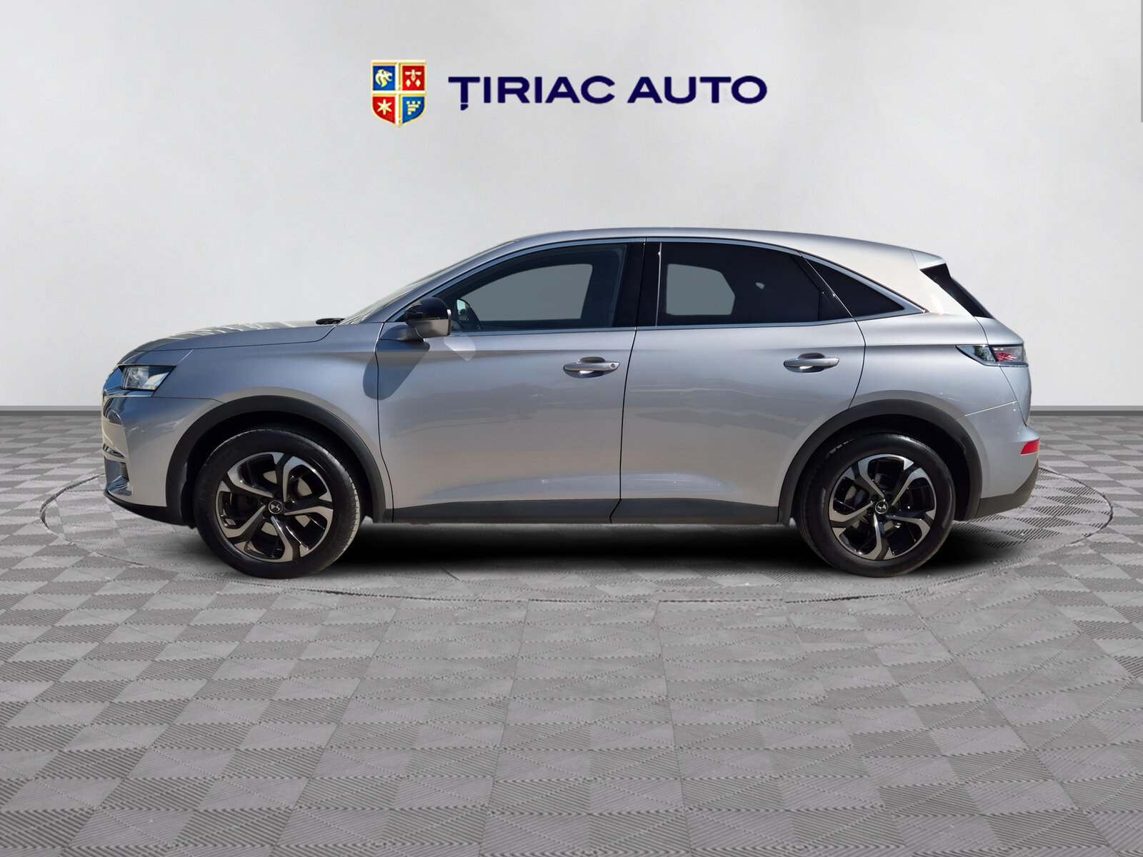DS DS7 1.6L